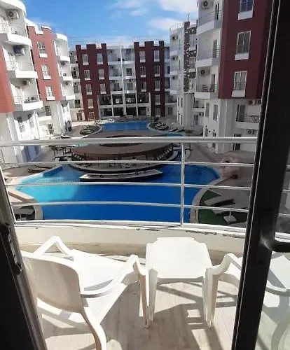Aqua Palms Апарт-отель